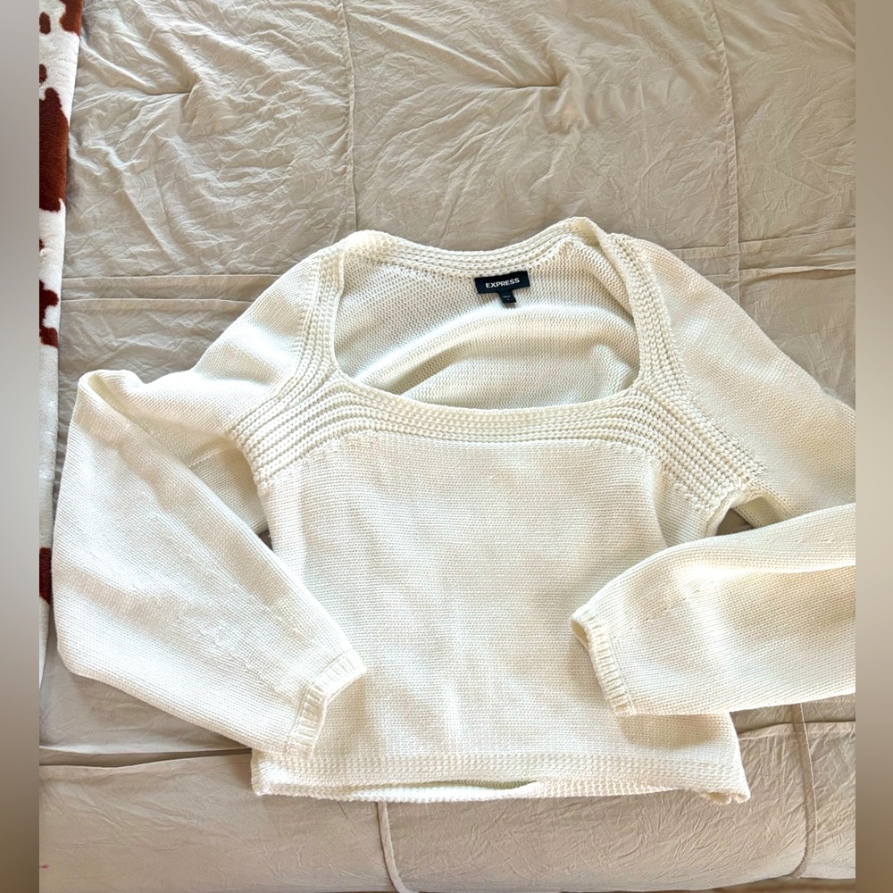 White express sweater size large